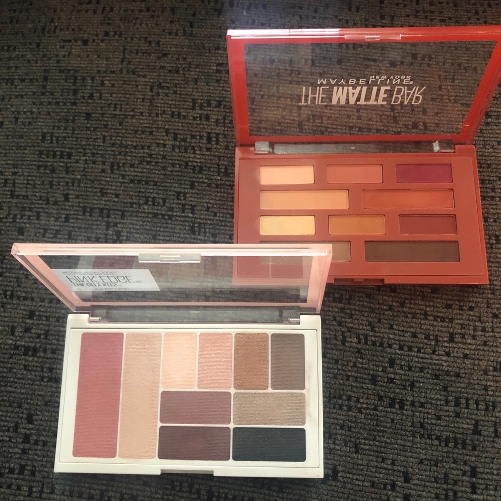 MAYBELLINE set of 2 eyeshadow palettes